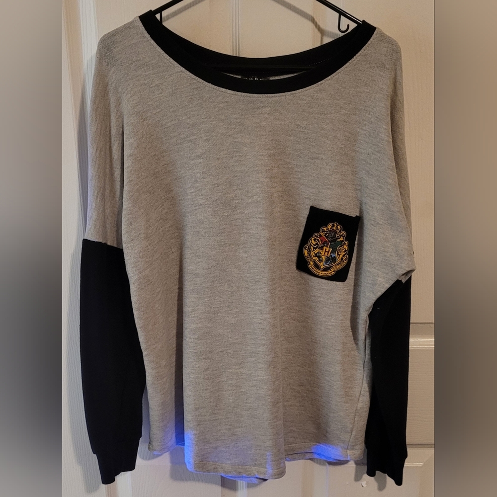 Harry Potter Hogwarts Spirit Jersey/Sweatshirt - Size Large